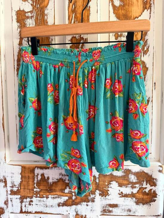 Matilda Jane Pants - Matilda Jane Tropical Print Beachy Resort Wear Shorts Size M